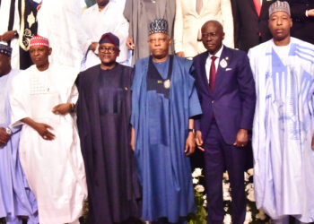 Dangote unveils ₦1 Trillion scholarship scheme for 1.3 million Nigerian students